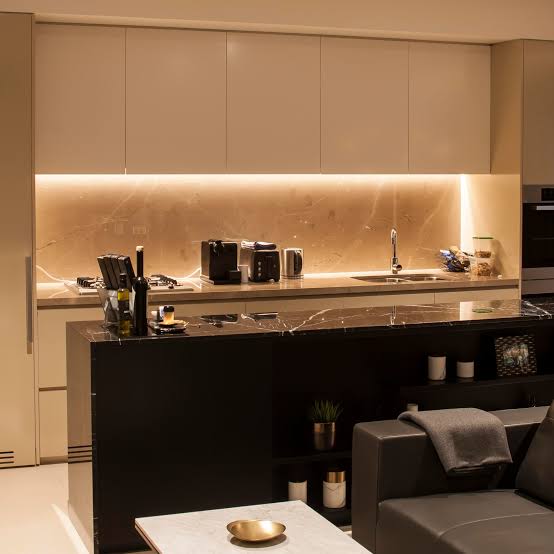 Modern kitchen lighting